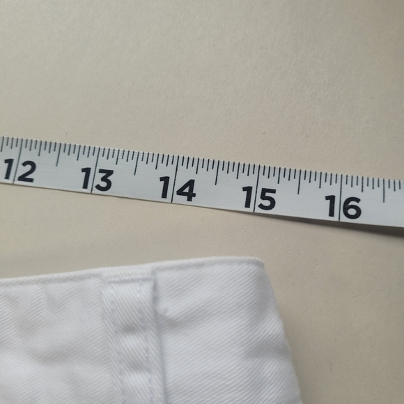 Vintage Tommy Hilfiger Shorts Size 34 White Golf Casual Chino Y2K Mens - Picture 7 of 9